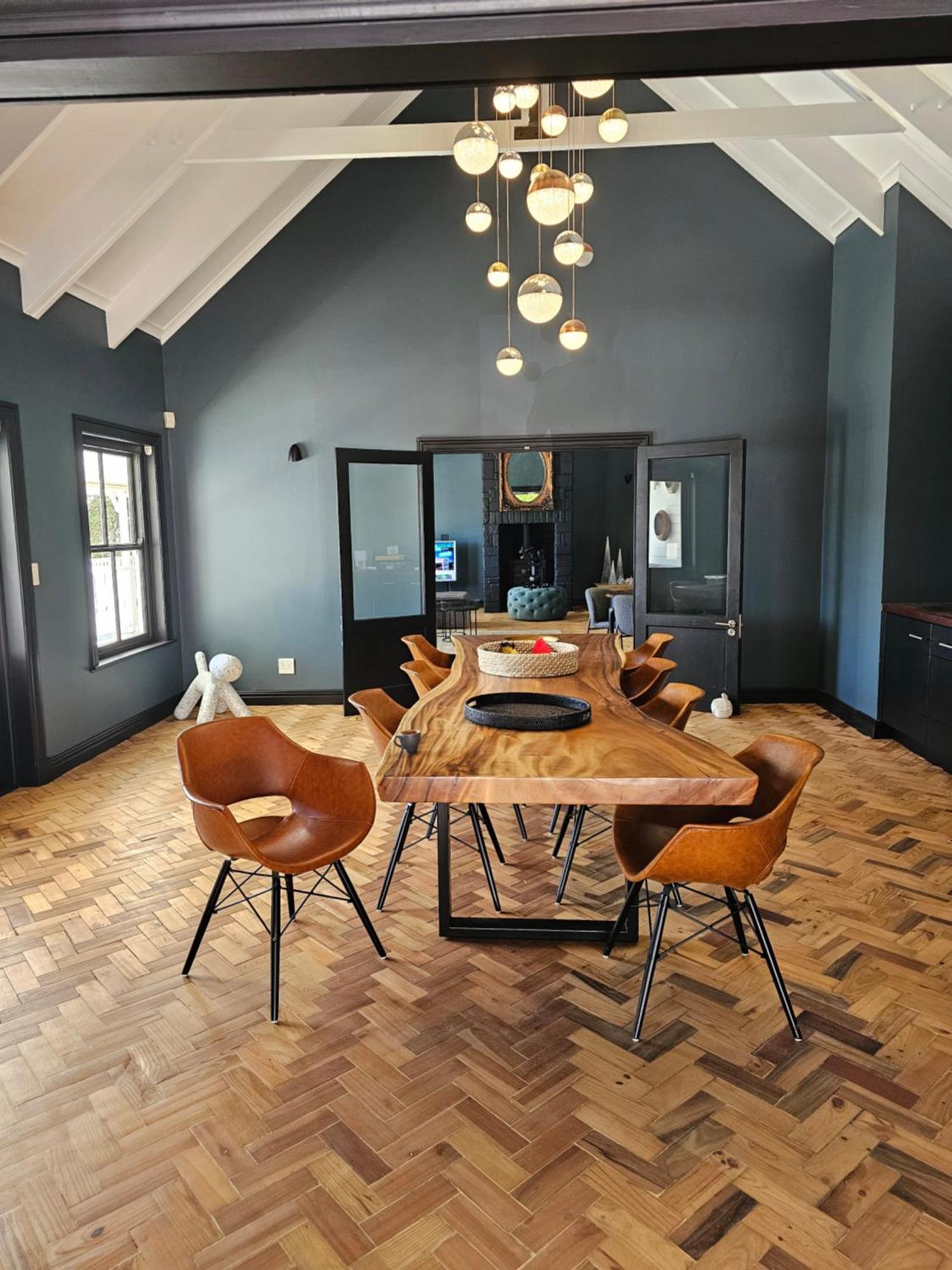 Die Heerenhuys Guest Suites Stellenbosch Bagian luar foto
