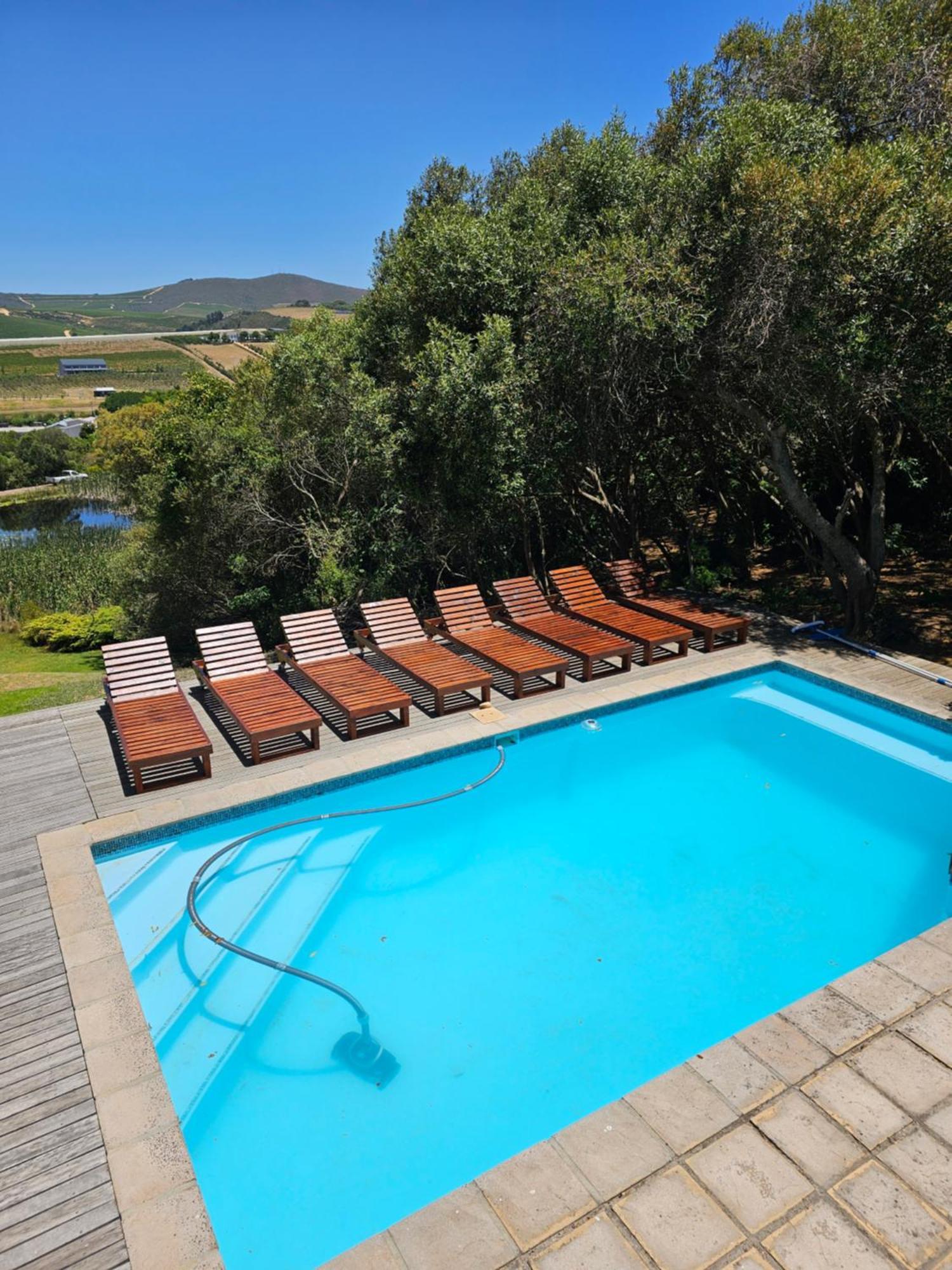 Die Heerenhuys Guest Suites Stellenbosch Bagian luar foto