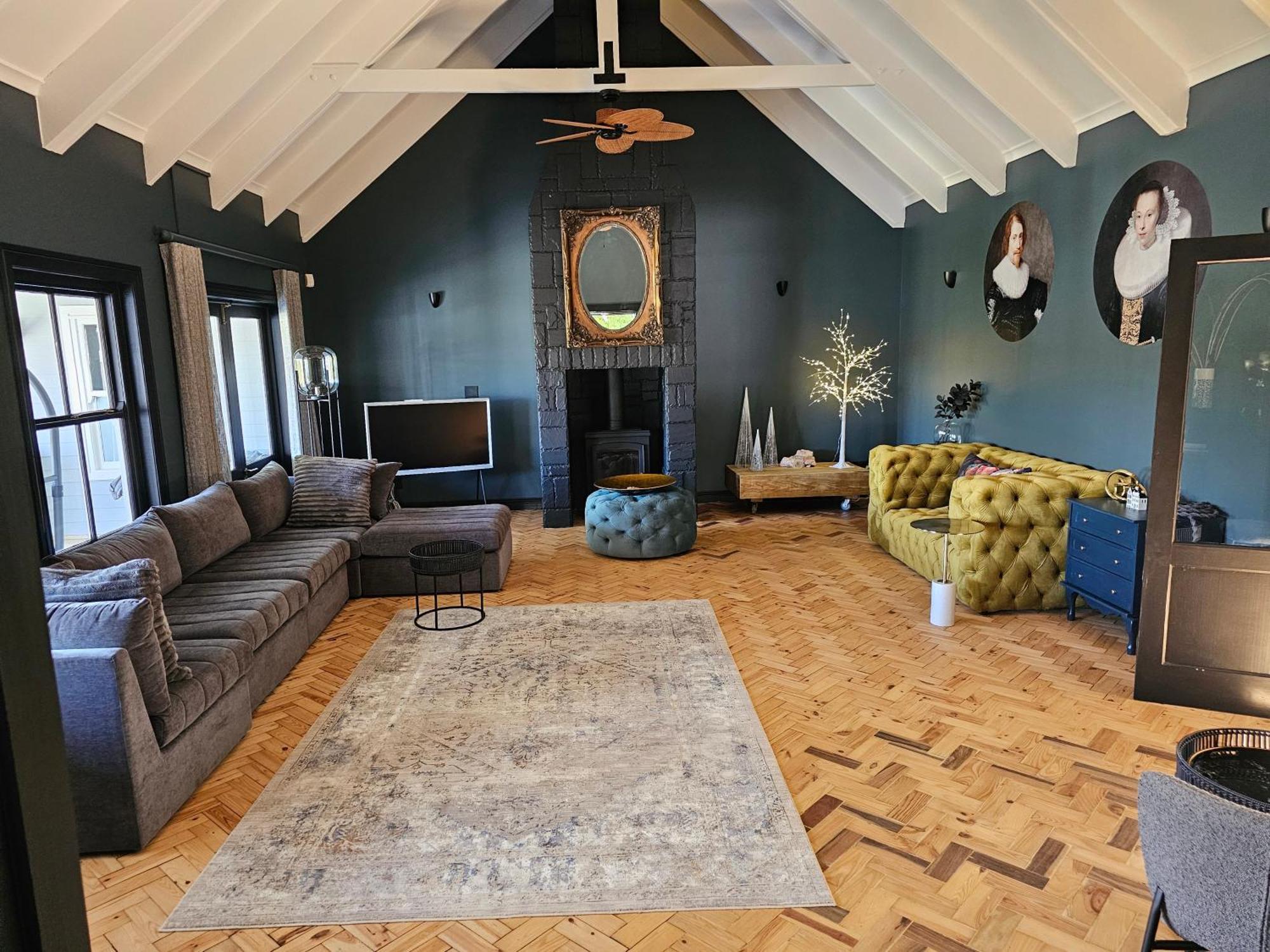 Die Heerenhuys Guest Suites Stellenbosch Bagian luar foto