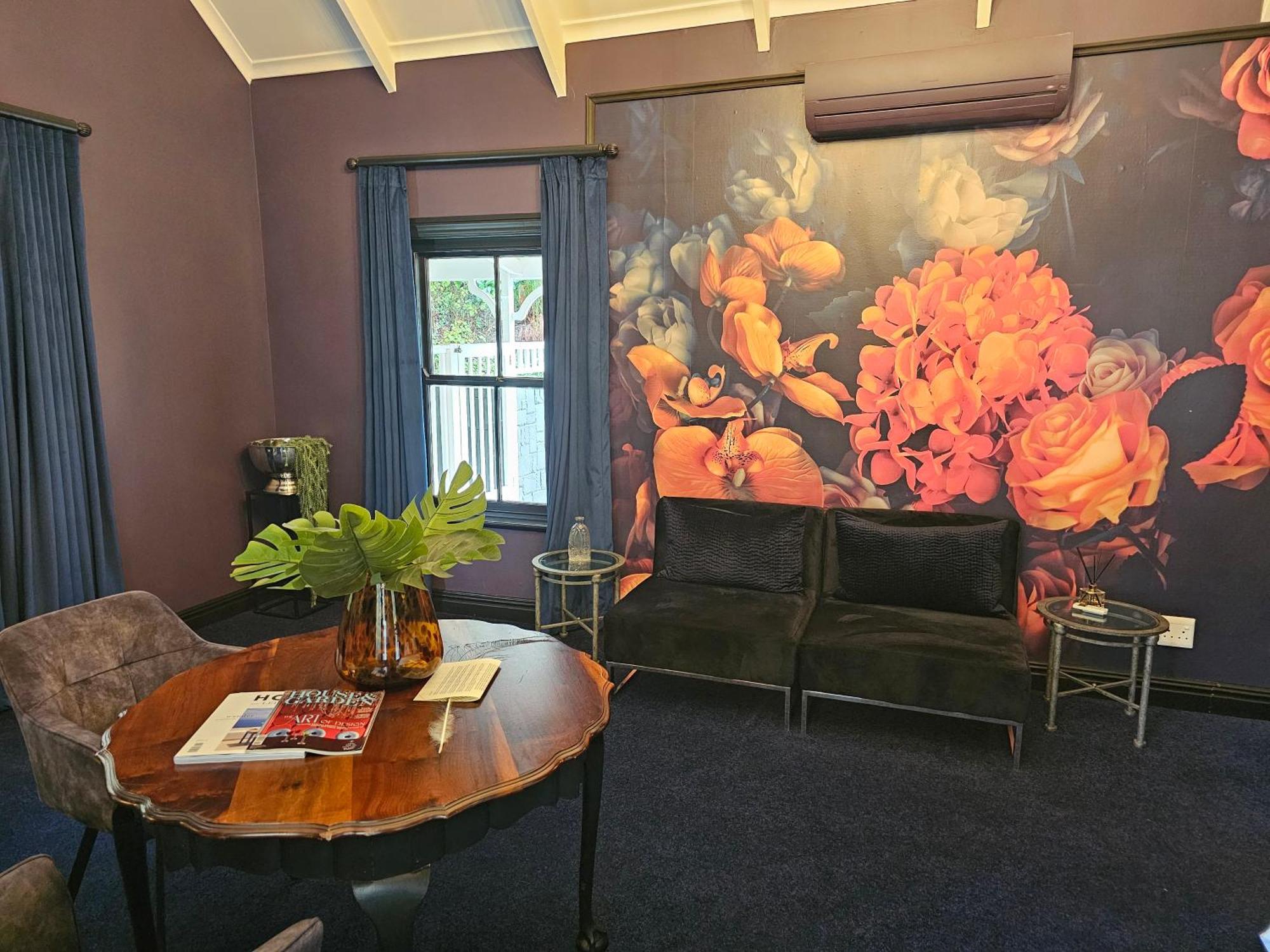 Die Heerenhuys Guest Suites Stellenbosch Bagian luar foto